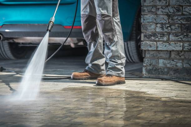 Best Restaurant Pressure Washing  in Davenport, IA